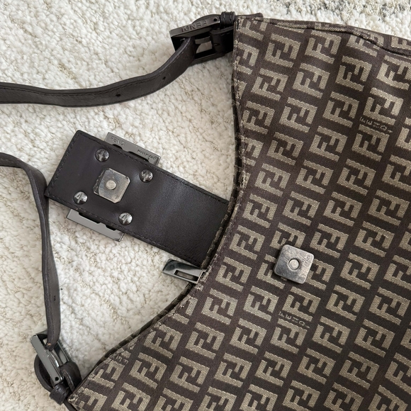 Fendi Brown Monogram Shoulder Bag - Picture 3 of 16